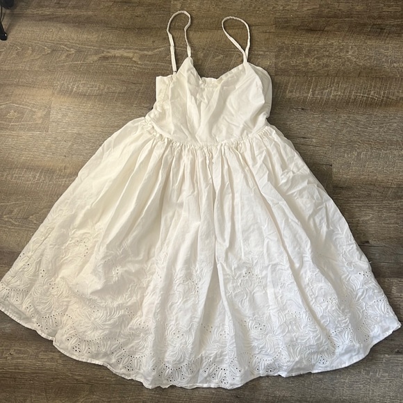 Unique Vintage Dresses & Skirts - Unique Vintage White Embroidered Sun Dress Size M